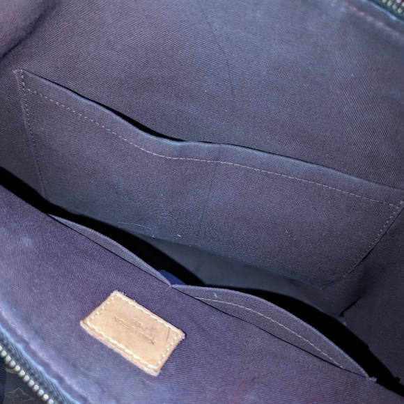 Vintage Louis Vuitton Large Purse - Picture 7 of 9